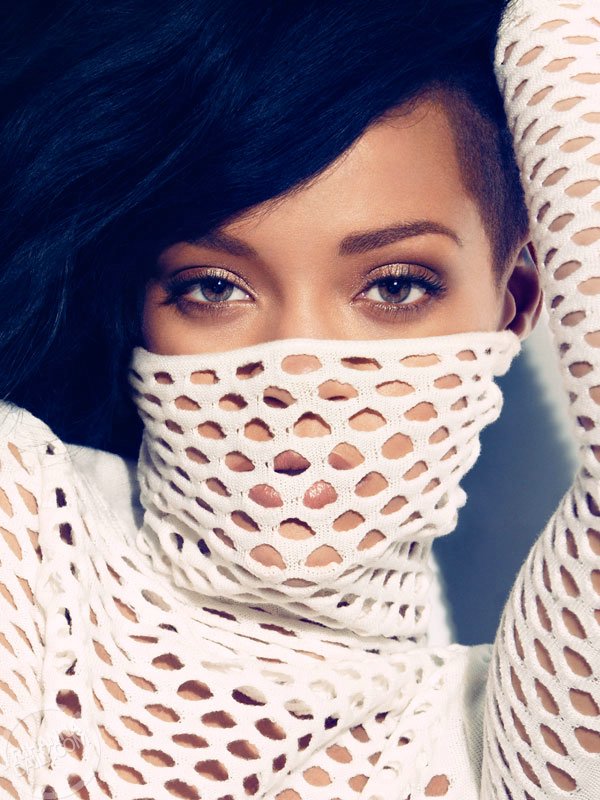 rihanna harpers bazaar 1